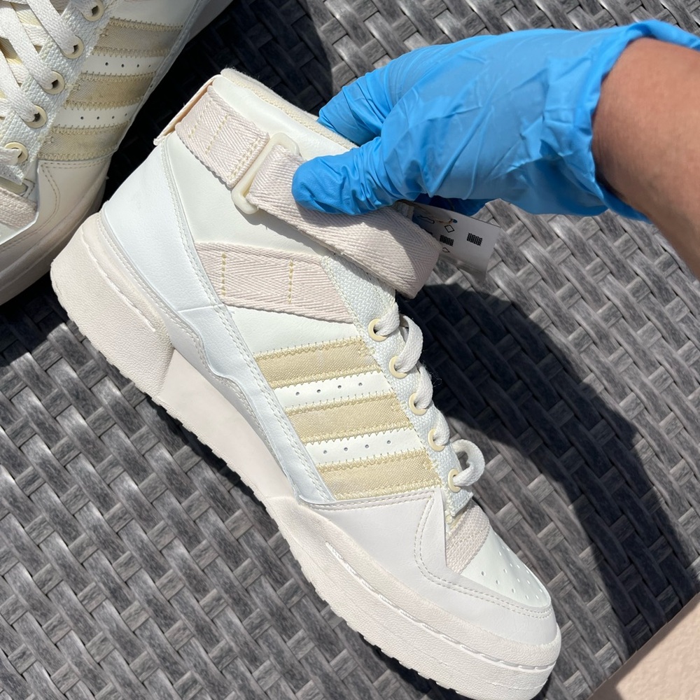 Forum Mid Parley Adidas Sneakers in Cream and Off-White - Picture 6 of 13